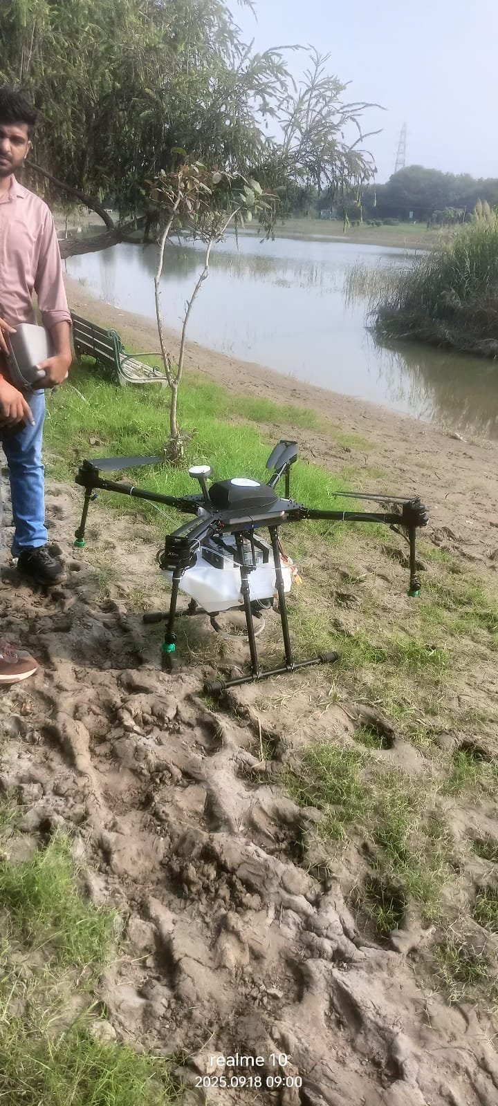 Aerocarrier AgriFly S10 deployed near flooded Yamuna area in Delhi